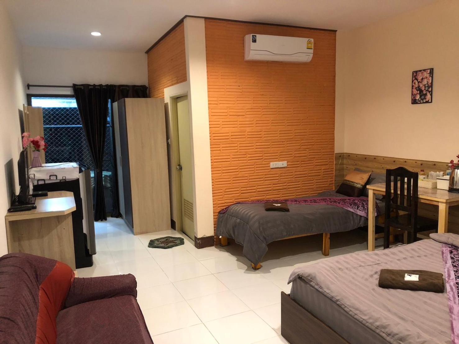 โรงแรมแสนดีเพลส เมาเท่นวิว จอมทอง Exterior foto